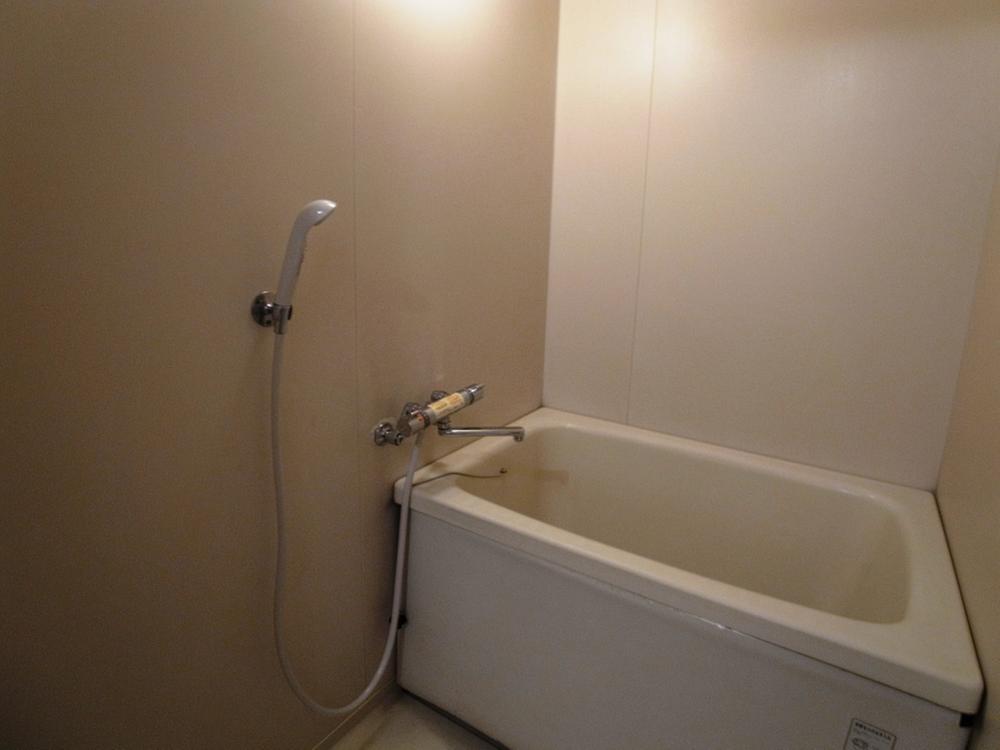 Bathroom. Room (August 2013) Shooting