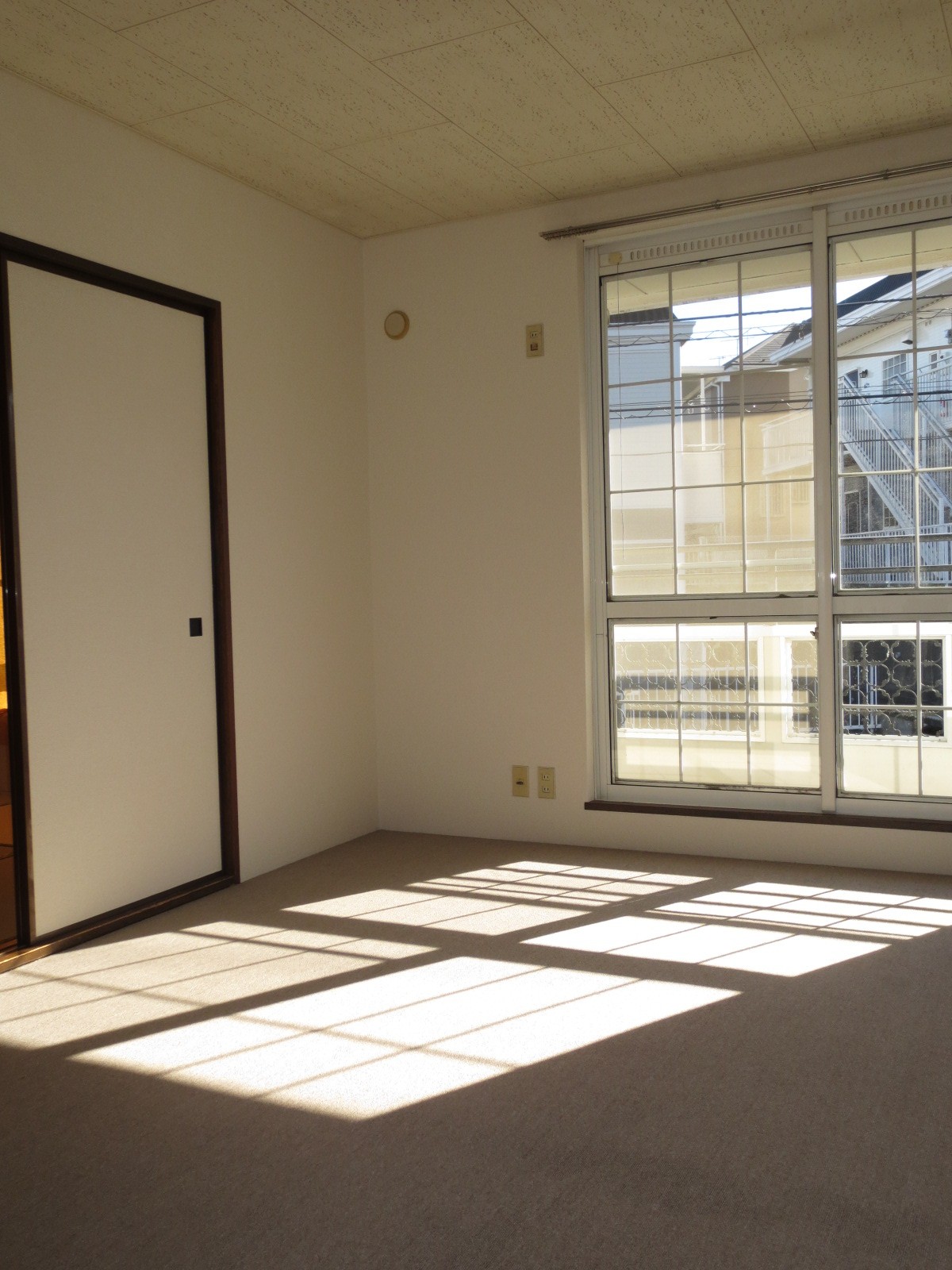 Living and room