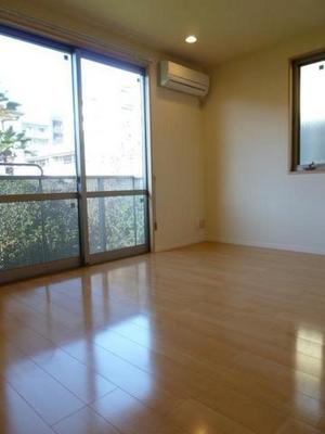 Living and room. The room is also bright with two faces lighting