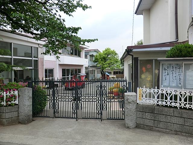 kindergarten ・ Nursery. 1355m to Zhongshan kindergarten