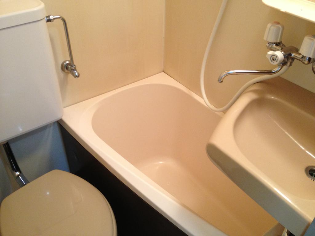 Bath. bus ・ toilet