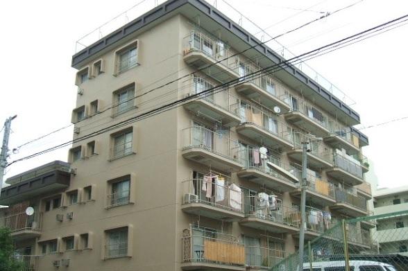 Local appearance photo. View is good!