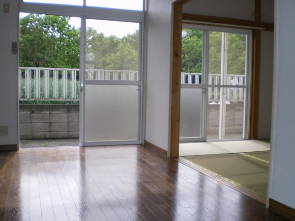 Living and room