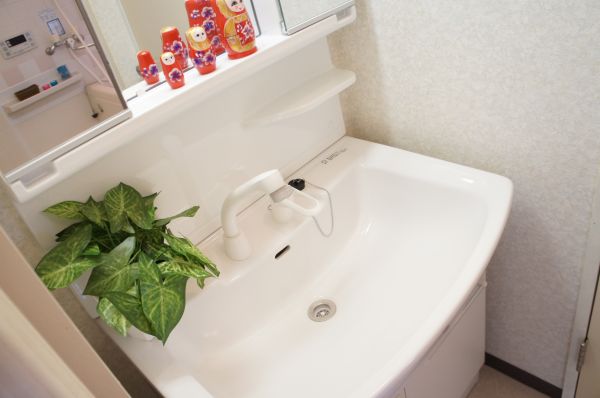 Washroom. furniture ・ Vanity is not attached. 