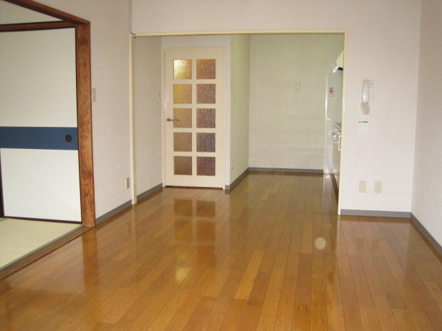 Living and room. living ~ Japanese-style room