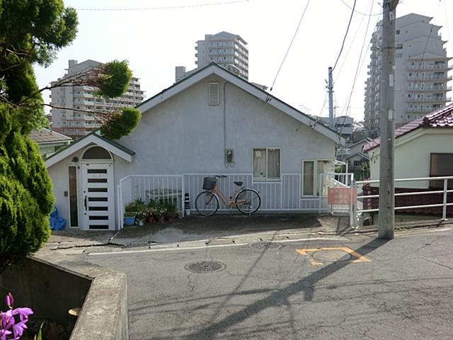 kindergarten ・ Nursery. Future brought up 680m to nursery school