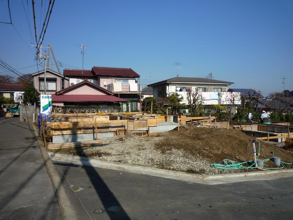Local photos, including front road. It may hit yang, A feeling of freedom corner lot
