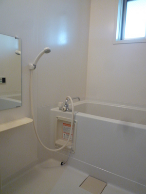 Bath. Reheating function ・ With bathroom dryer