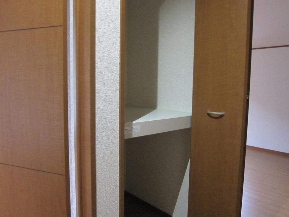 Receipt. Second floor storage