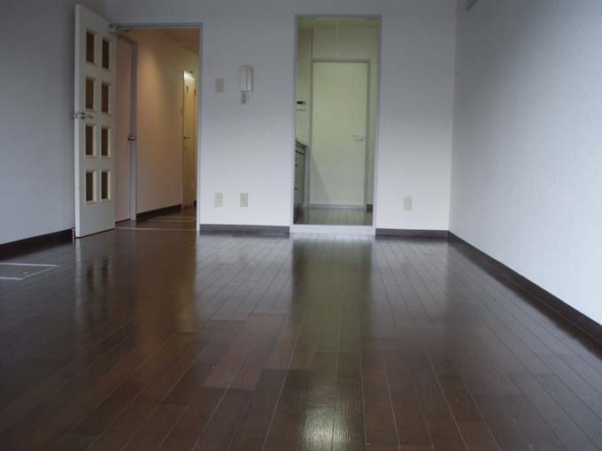 Living and room