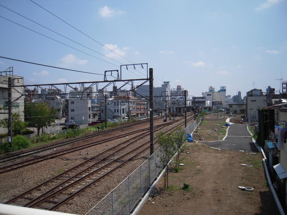View photos from the dwelling unit. View is a train you can see from the balcony ~