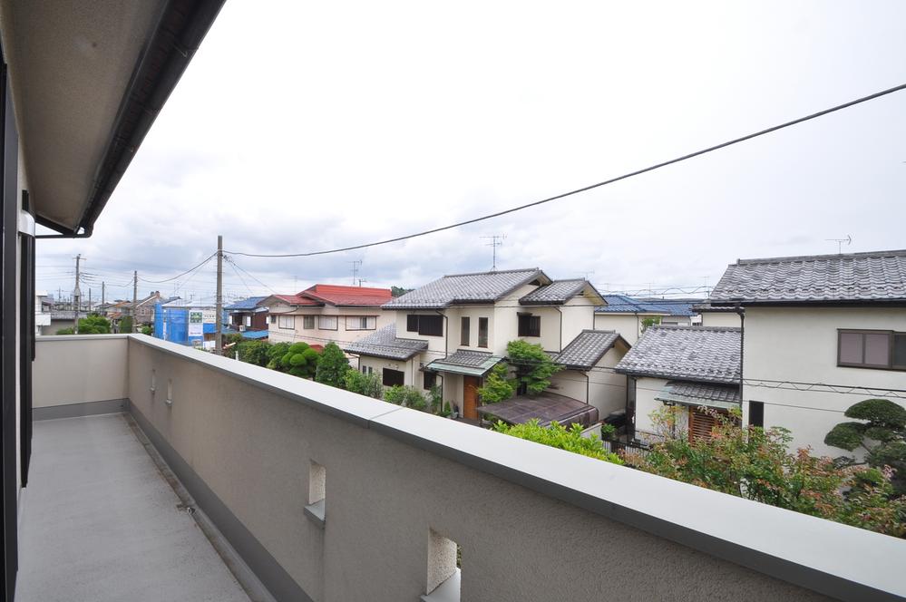 View photos from the dwelling unit. View from the site (July 2013) Shooting