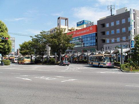 station. Until Tokaichiba Station 2300m JR Yokohama Line "Tokaichiba" to walk 28 minutes, Bus 8 minutes stop walk 1 minute