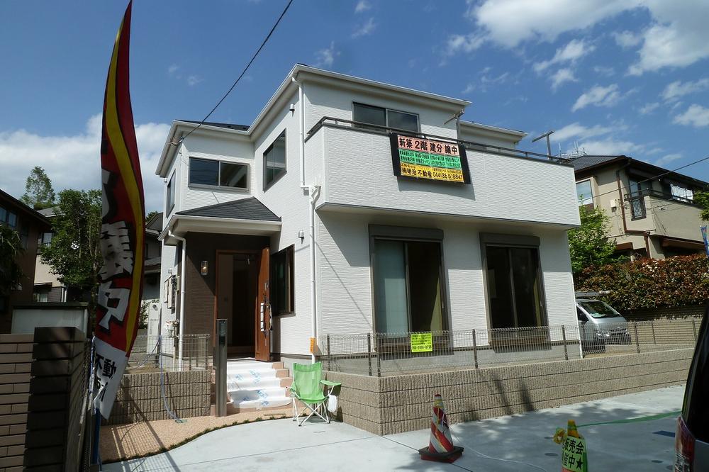 Same specifications photos (appearance). Appearance same specifications