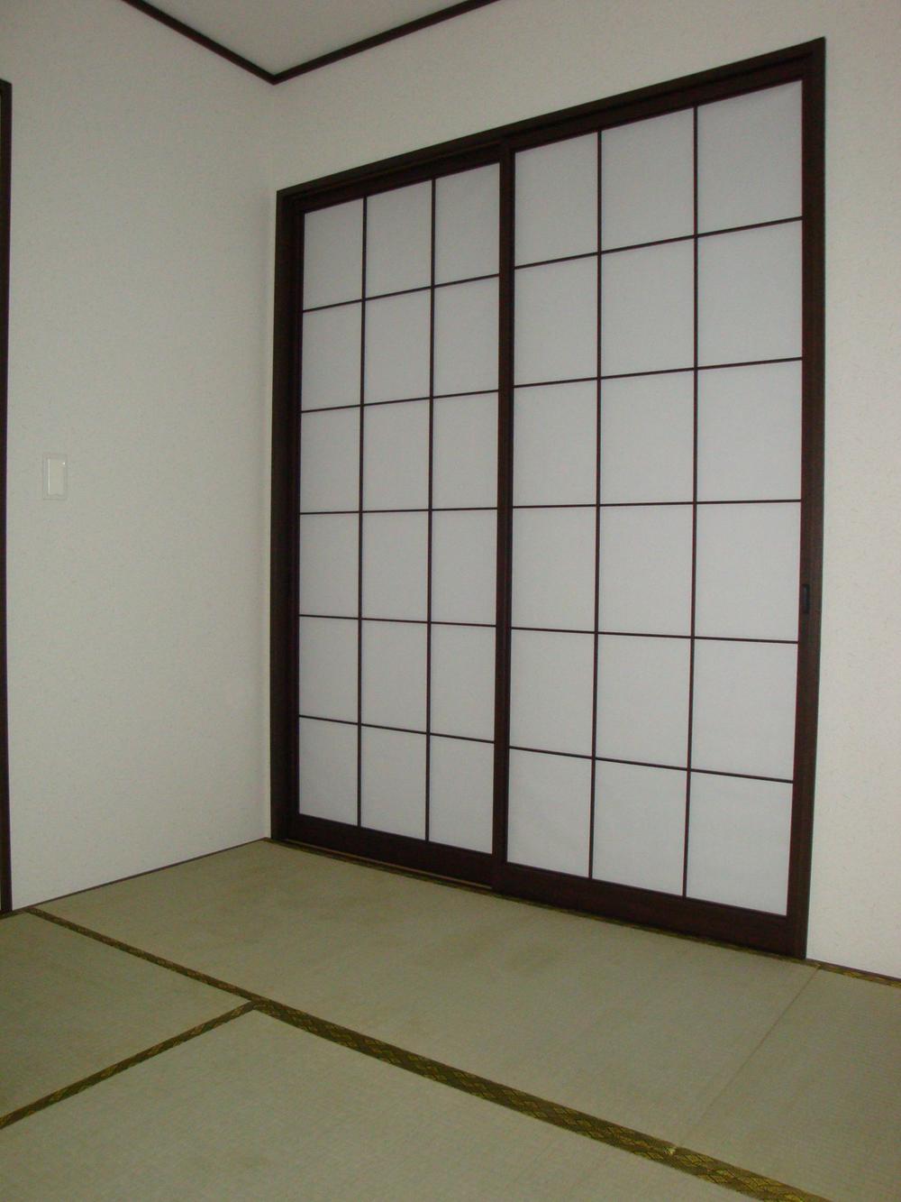 Non-living room. Indoor (November 25, 2013) Shooting