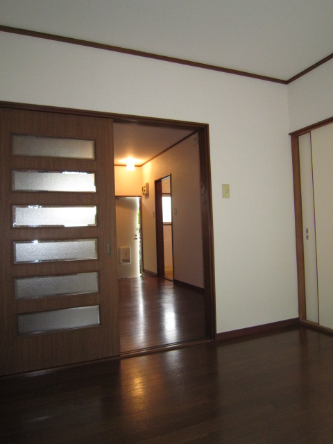 Living and room