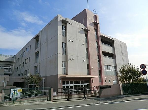 Primary school. Up to 350m Midoridai Yamashita elementary school to Yamashita Midoridai elementary school, A 4-minute walk. 
