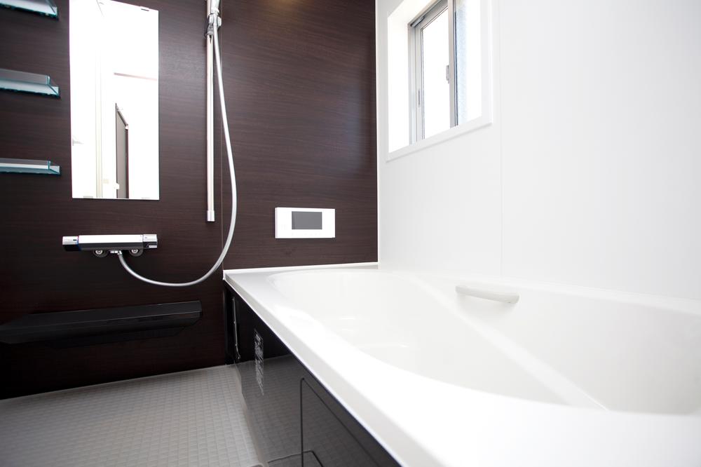 Same specifications photo (bathroom). tv set, Drying ventilation, It was realized the bathroom on the marked with a notch of heating.