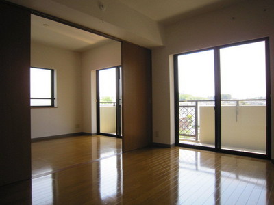 Living and room