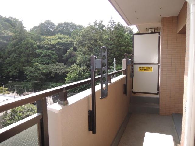 Other common areas. Balcony