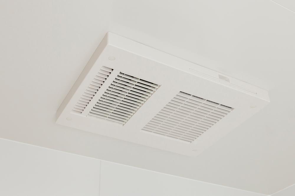 Cooling and heating ・ Air conditioning. Speedily to remove the moisture in the ventilation and drying function, Suppress the mold.