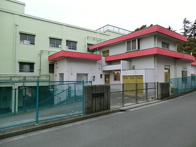 Primary school. 1500m to Yokohama Municipal Nagatsuta Elementary School