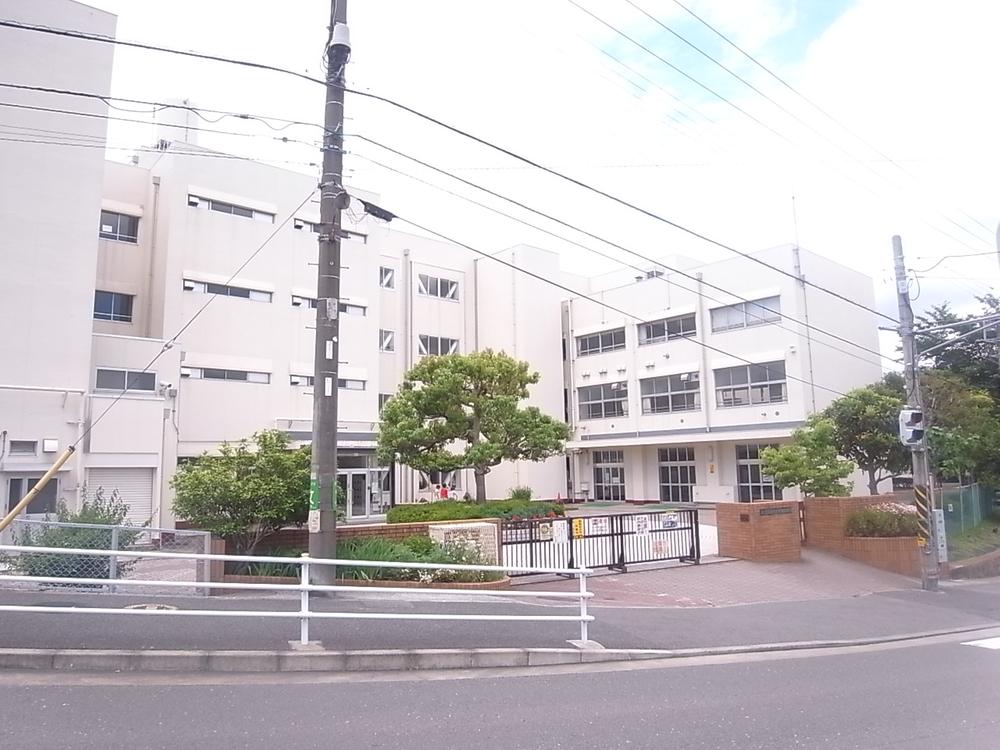 Primary school. 1125m to Yokohama Municipal Nagatadai Elementary School