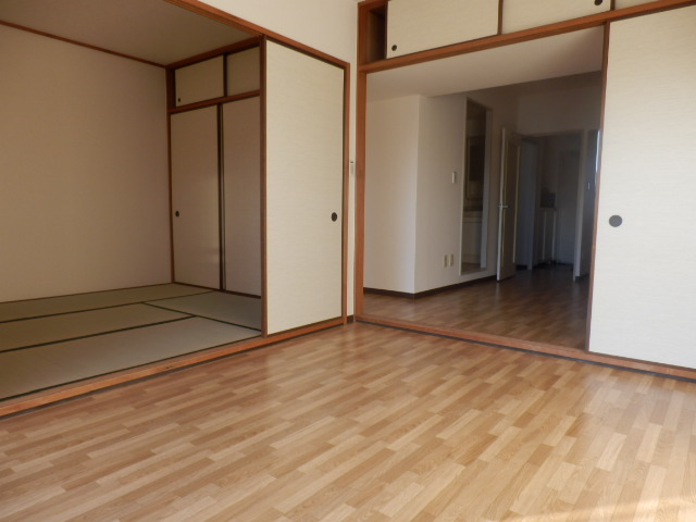 Living and room