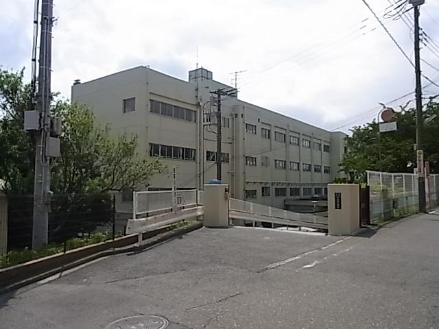 Primary school. 609m to Yokohama Municipal Shimonagaya Elementary School