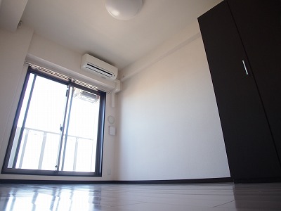 Other room space. Western style room