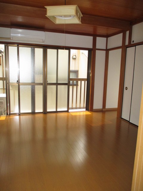 Living and room