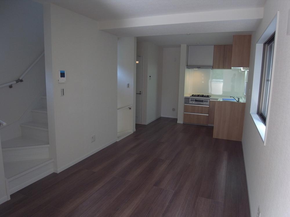 Living. Indoor (September 2013) Shooting