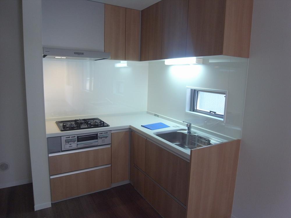 Kitchen. Indoor (September 2013) Shooting