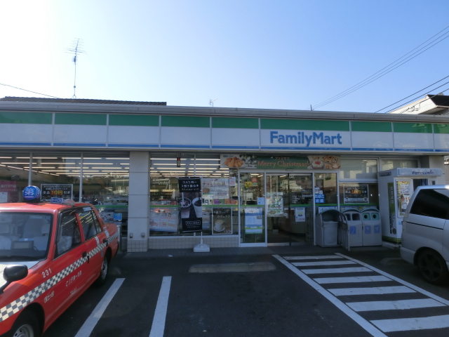 Convenience store. FamilyMart Shimada Nagatakita-chome store up (convenience store) 251m