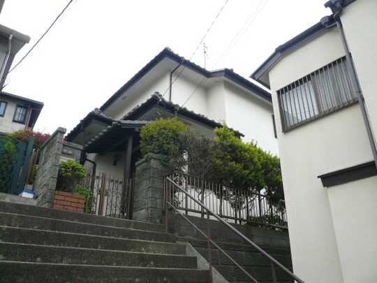 Local appearance photo. 2012. May 8 shooting
