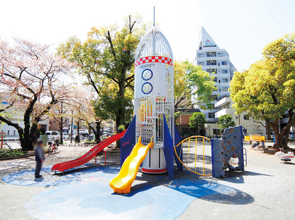 Surrounding environment. Chitose park (Rocket Park) (6-minute walk, About 450m)