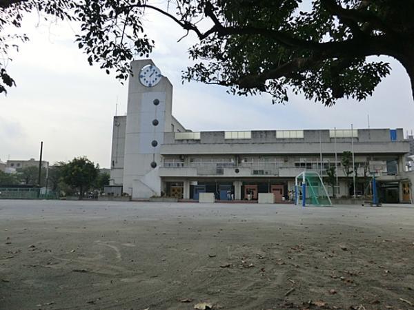 Primary school. Minami Ota 600m up to elementary school