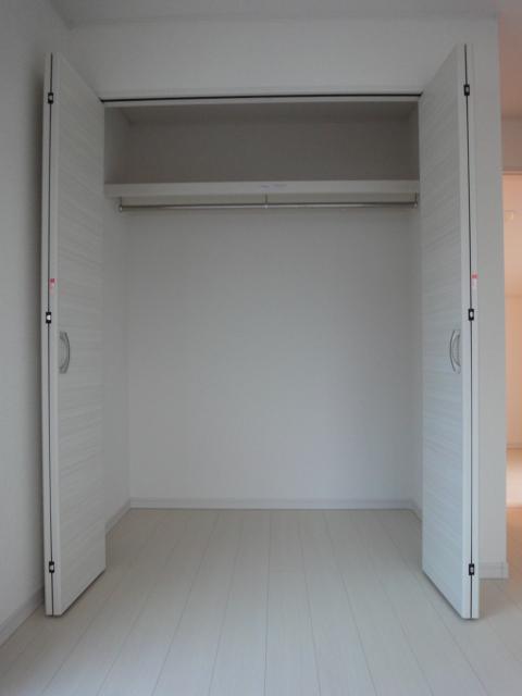 Receipt. Indoor (11 May 2013) Shooting