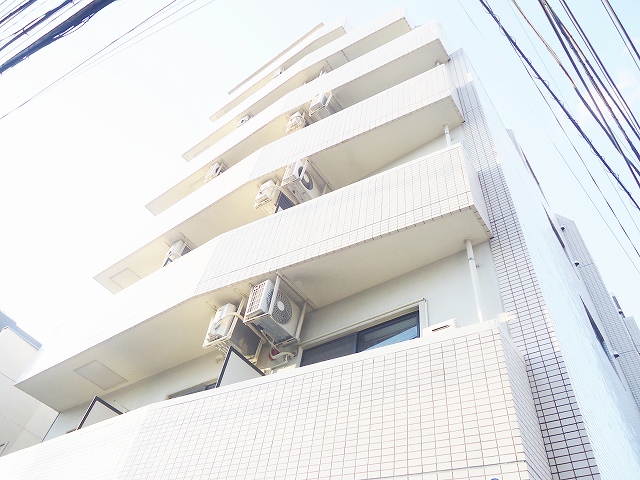 Building appearance. appearance