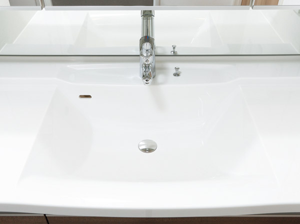 Bathing-wash room.  [Bowl-integrated counter] Eliminating the seam of the bowl and the counter, Achieve a clean design. With less dirt, Easy to clean.