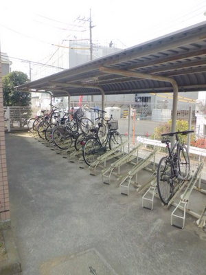 Other common areas. Bicycle Covered shelter