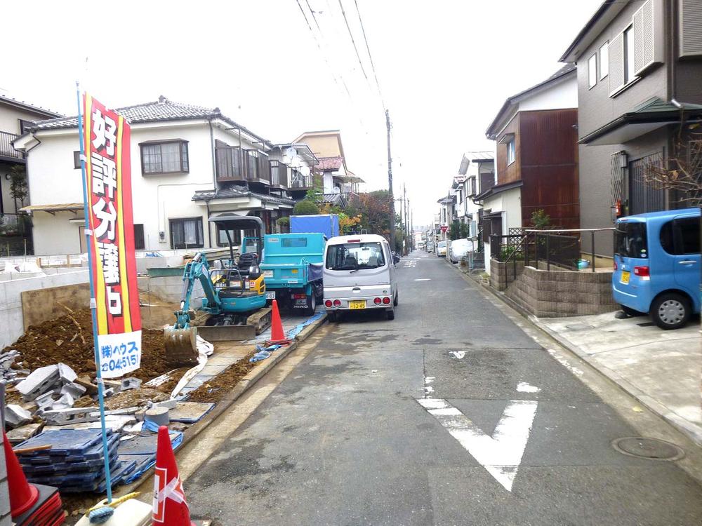 Local photos, including front road. Local (11 May 2013) Shooting