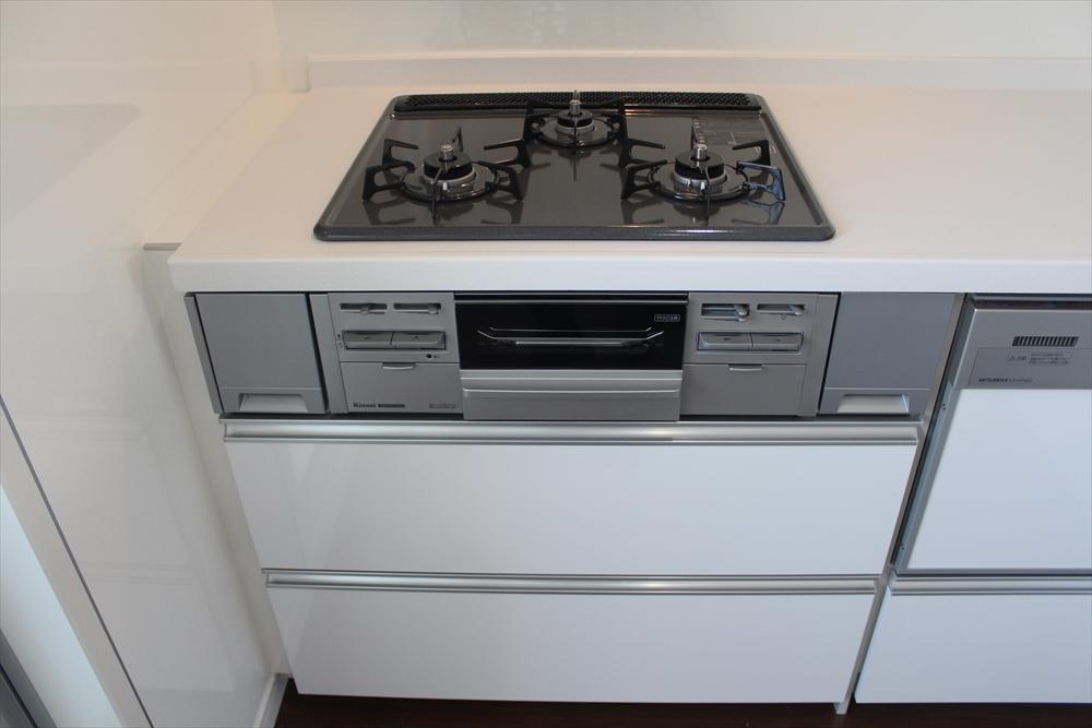 Same specifications photos (Other introspection). Stove