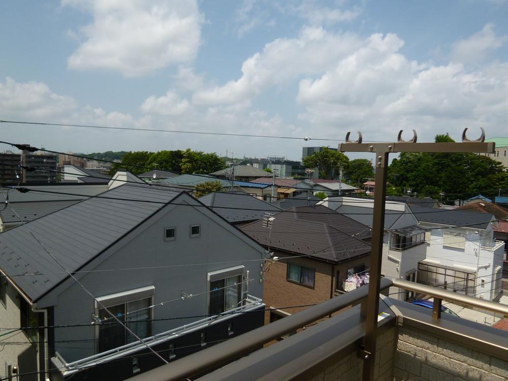 View photos from the dwelling unit. (View from completing the already building) because it has located on a hill, View ・ Exposure to the sun ・ Ventilation is good!