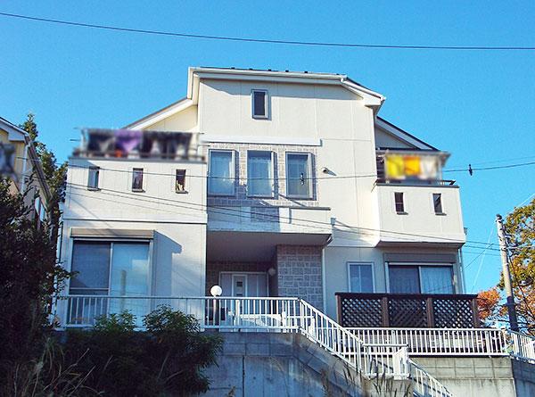 Local appearance photo. The appearance of the southeast face
