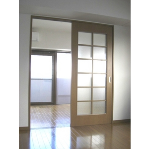 Living and room