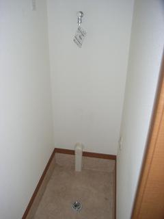 Other Equipment. Indoor Laundry Storage