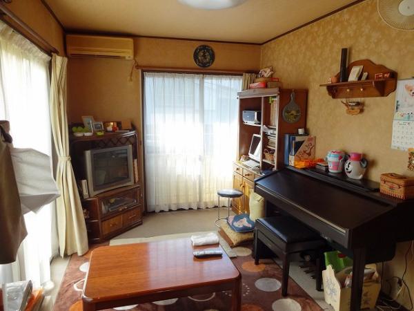 Non-living room