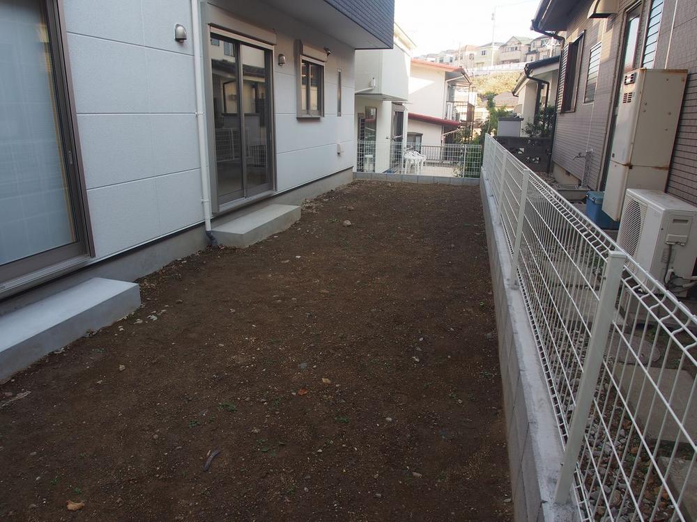 Local appearance photo. Local (12 May 2013) Shooting