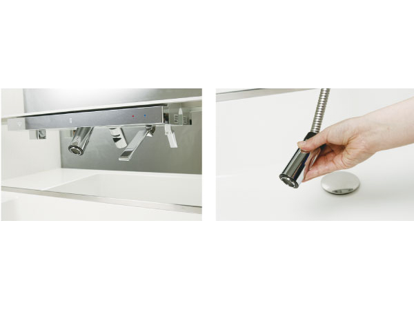 Bathing-wash room.  [Float line faucet] Installing the spout and operating lever to mirror the bottom rather than the counter surface. Since pulled out of the neck, Cleaning in the bowl can also be easier.